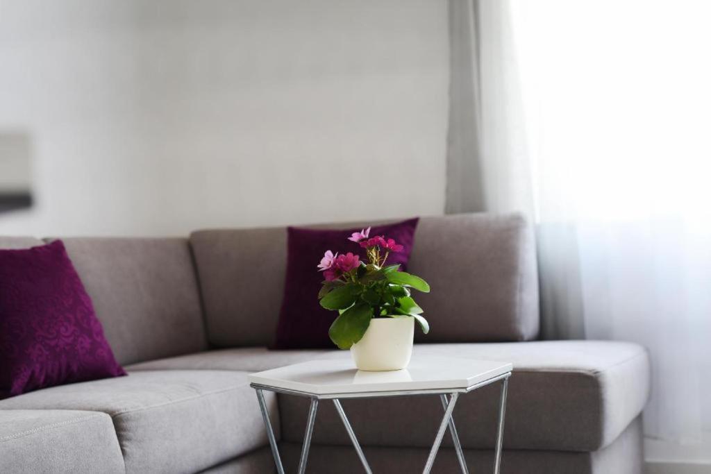Apartment Lant ซาดาร์ ภายนอก รูปภาพ